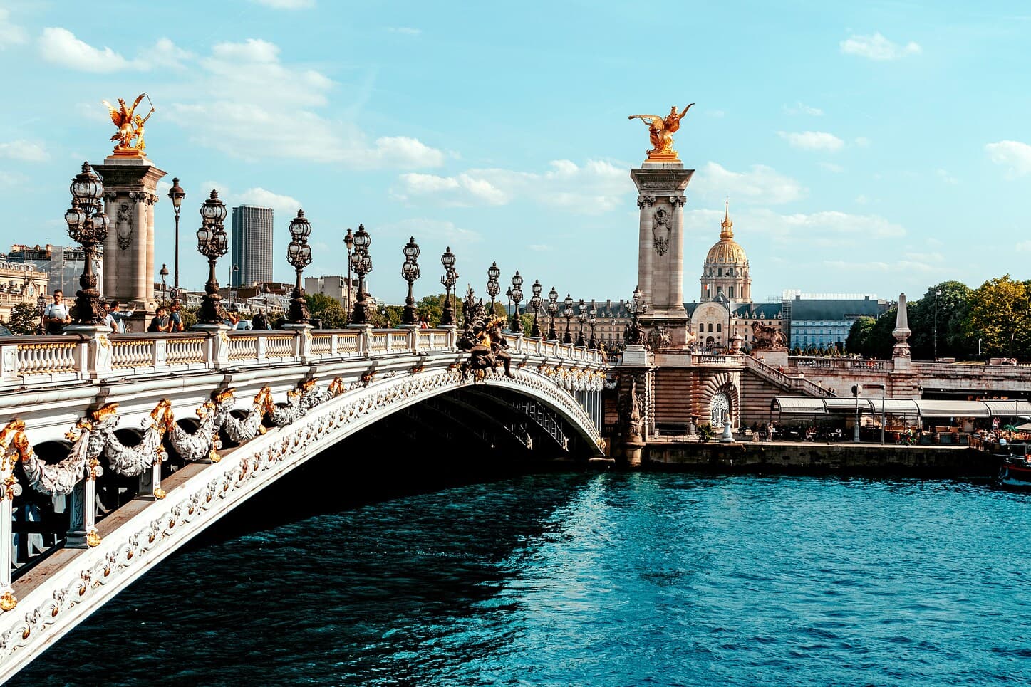 Paris rental property hunter