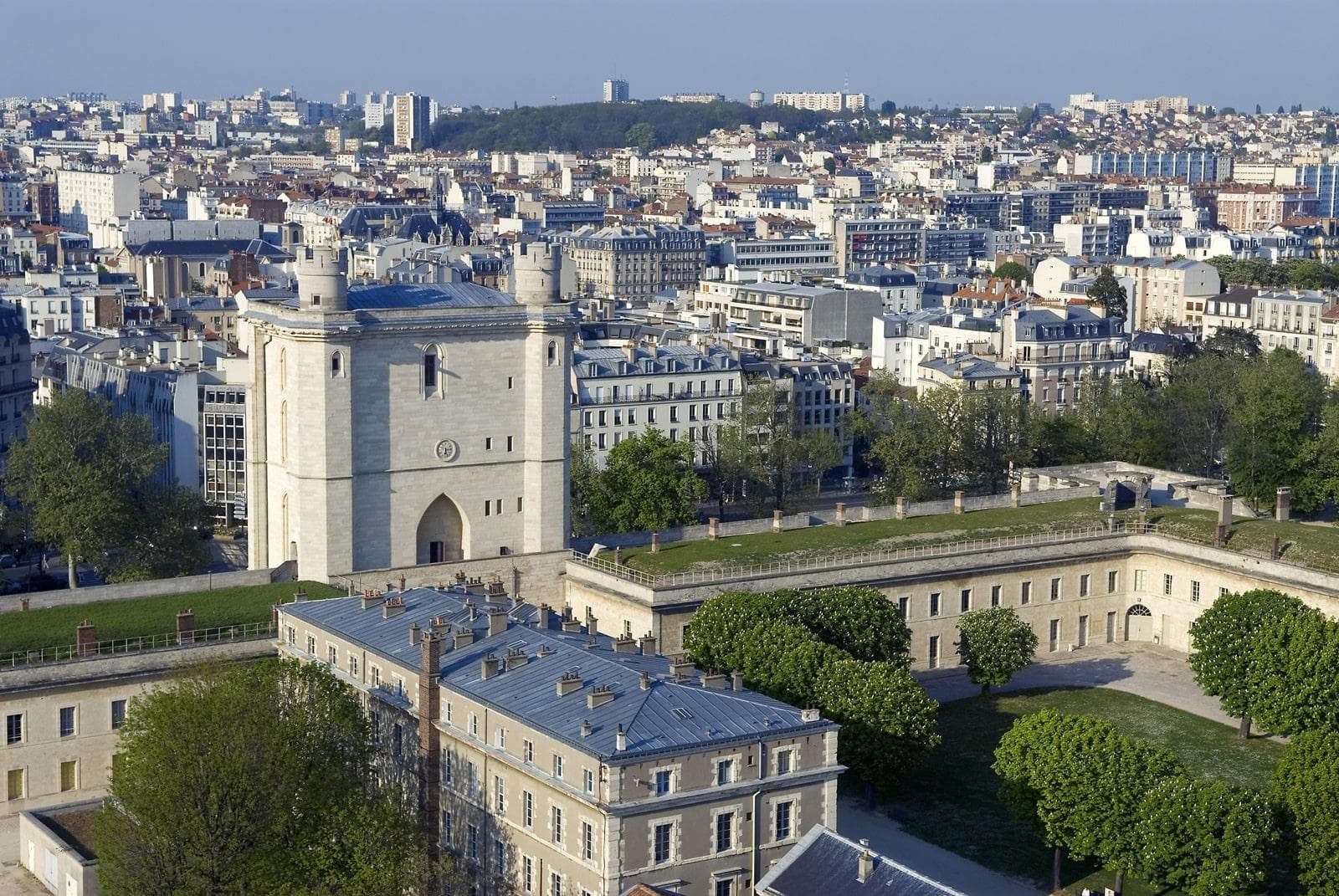 buying a flat in vincennes